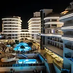 Laguna Alya & 5*