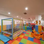 Laguna Alya & فندق أوكورجالر