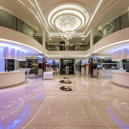 Laguna Alya & 5* 欧库卡拉