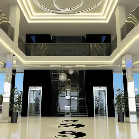 Laguna Alya & Szálloda Okurcalar