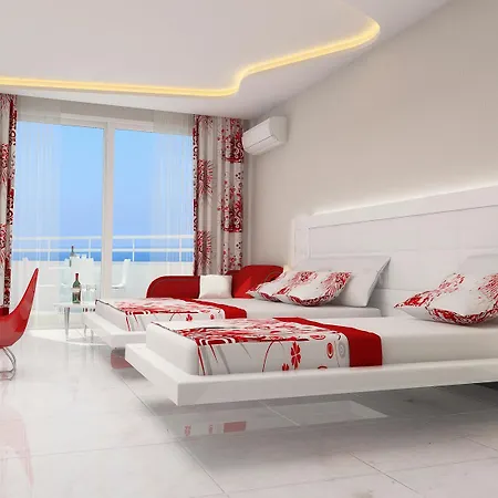 Szálloda Laguna Alya &