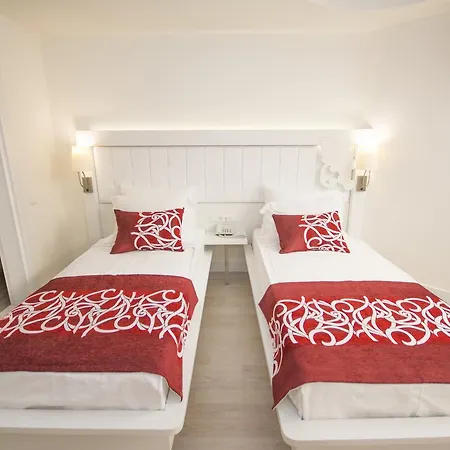 Laguna Alya & Szálloda 5*