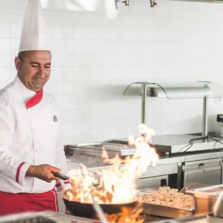 Laguna Alya & Szálloda Okurcalar